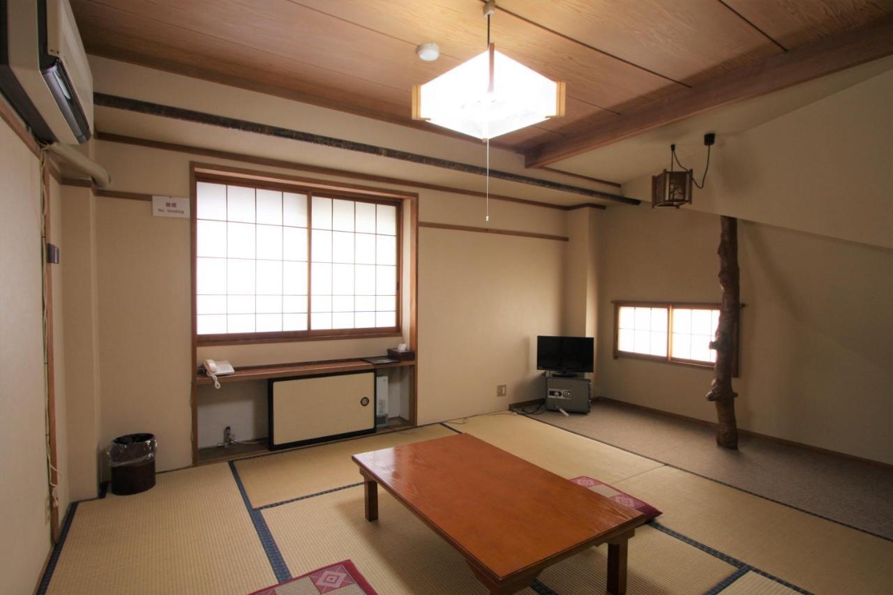 Kawahiro Hotel Nozawaonsen Exterior photo